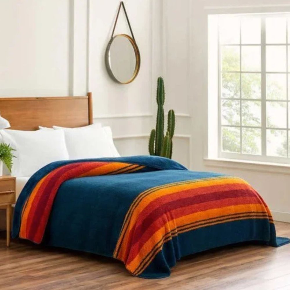 NEW Pendleton Queen Grand Canyon Multi Sherpa Blanket